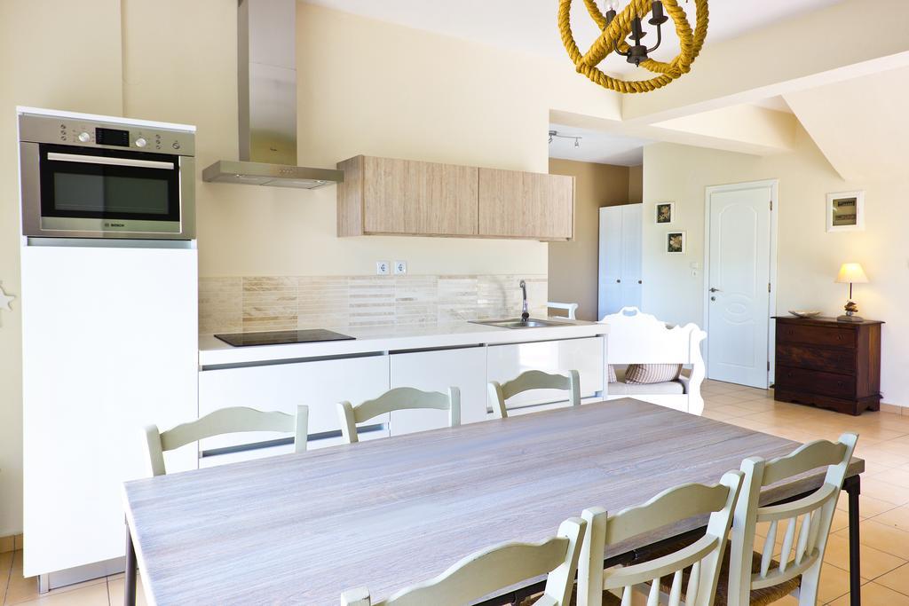 Thassian Villas Limenas  Kamer foto