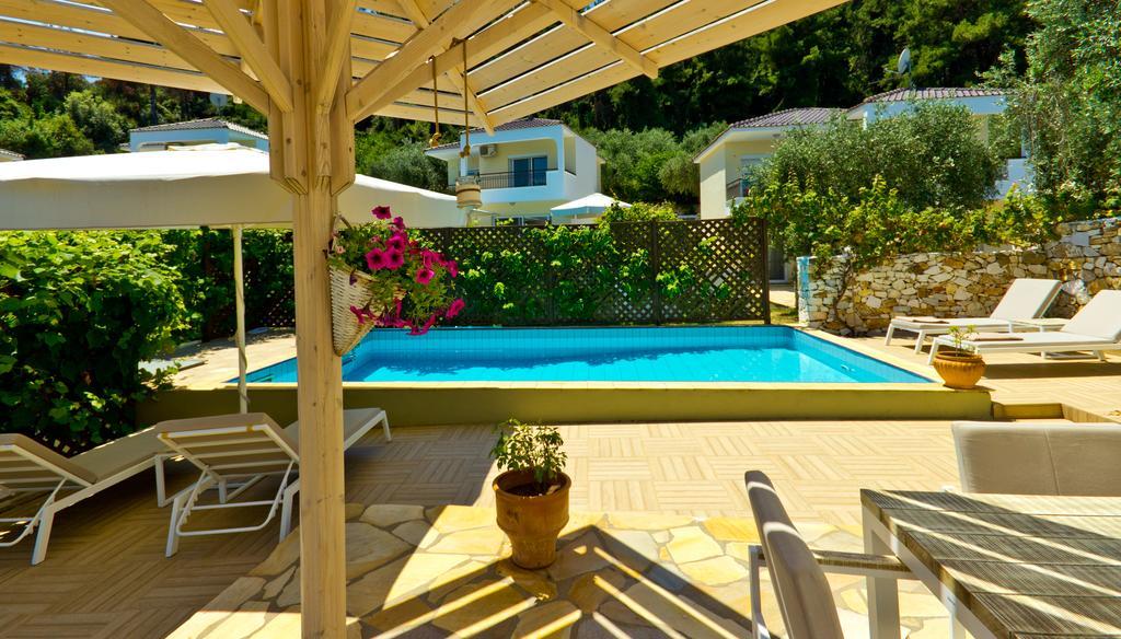 Thassian Villas Limenas  Kamer foto