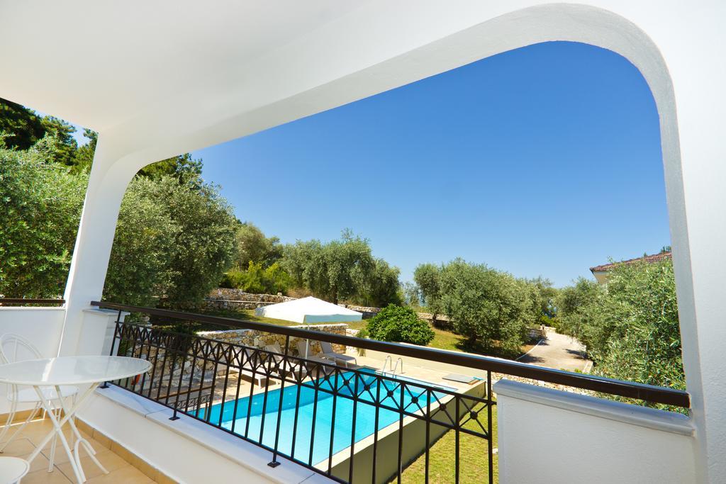 Thassian Villas Limenas  Kamer foto