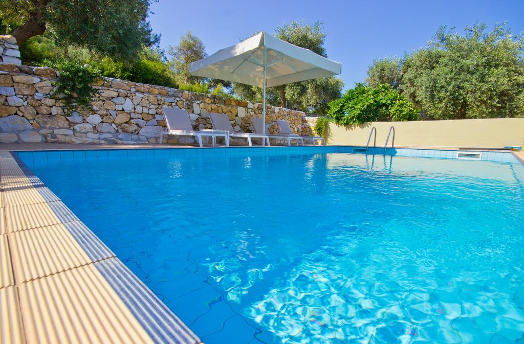 Thassian Villas Limenas  Kamer foto
